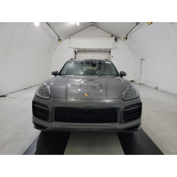 Porsche Cayenne  SUV 2021,  4.0 benzyna, automat - Na sprzedaż za 489 540 zł - Katowice - zdjęcie 2