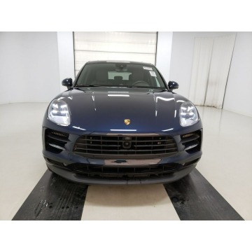 Porsche Macan  SUV 2021,  3.0 benzyna, automat - Na sprzedaż za 292 740 zł - Katowice - zdjęcie 2