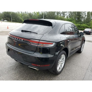 Porsche Macan  SUV 2020,  3.0 benzyna, automat - Na sprzedaż za 182 040 zł - Katowice - zdjęcie 3