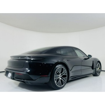 Porsche Taycan  Sedan/Limuzyna 2020 elektryczny, automat - Na sprzedaż za 341 940 zł - Katowice - zdjęcie 6