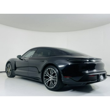 Porsche Taycan  Sedan/Limuzyna 2020 elektryczny, automat - Na sprzedaż za 341 940 zł - Katowice - zdjęcie 7