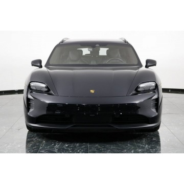 Porsche Taycan  Sedan/Limuzyna 2022 elektryczny, automat - Na sprzedaż za 533 820 zł - Katowice - zdjęcie 2