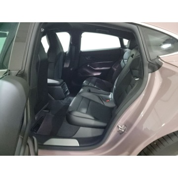 Porsche Taycan  Sedan/Limuzyna 2022 elektryczny, automat - Na sprzedaż za 344 400 zł - Katowice - zdjęcie 11