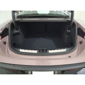 Porsche Taycan  Sedan/Limuzyna 2022 elektryczny, automat - Na sprzedaż za 344 400 zł - Katowice - zdjęcie 12