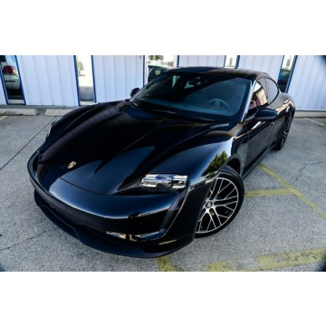 Porsche Taycan - 2021