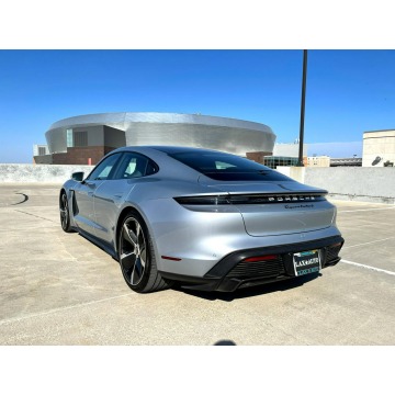 Porsche Taycan  Sedan/Limuzyna 2020 elektryczny, automat - Na sprzedaż za 339 480 zł - Katowice - zdjęcie 5