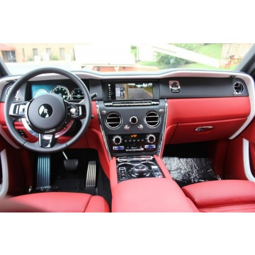 Rolls-Royce   SUV 2020,  6.8 benzyna, automat - Na sprzedaż za 1 586 700 zł - Katowice - zdjęcie 9