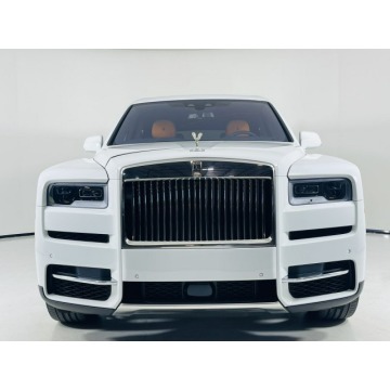 Rolls-Royce   SUV 2020,  6.7 benzyna, automat - Na sprzedaż za 1 955 700 zł - Katowice - zdjęcie 3