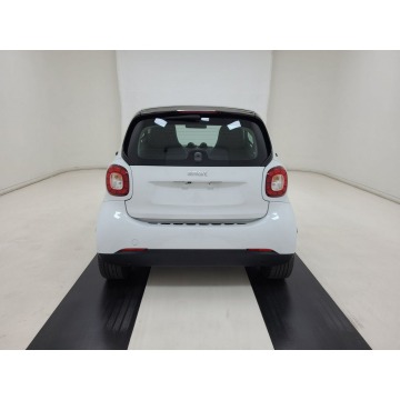 Smart Fortwo  Hatchback 2019 elektryczny - Na sprzedaż za 57 810 zł - Katowice - zdjęcie 5