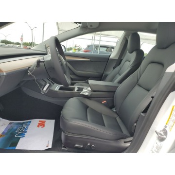 Tesla Model 3  Sedan/Limuzyna 2021 elektryczny, automat - Na sprzedaż za 221 400 zł - Katowice - zdjęcie 7