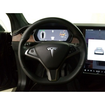 Tesla Model X  SUV 2021 elektryczny, automat - Na sprzedaż za 183 270 zł - Katowice - zdjęcie 5