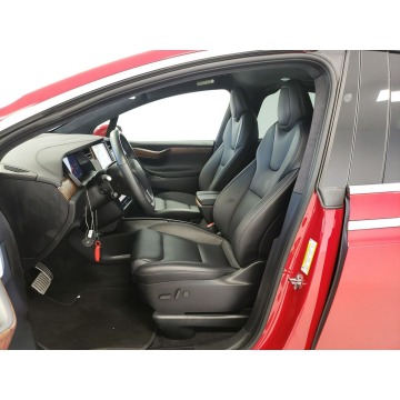 Tesla Model X  SUV 2020 elektryczny, automat - Na sprzedaż za 463 095 zł - Katowice - zdjęcie 7