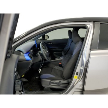 Toyota C-HR  SUV 2020,  2.0 benzyna, automat - Na sprzedaż za 82 410 zł - Katowice - zdjęcie 7
