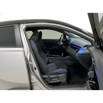 Toyota C-HR  SUV 2020,  2.0 benzyna, automat - Na sprzedaż za 82 410 zł - Katowice - zdjęcie 8