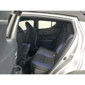 Toyota C-HR  SUV 2020,  2.0 benzyna, automat - Na sprzedaż za 82 410 zł - Katowice - zdjęcie 9