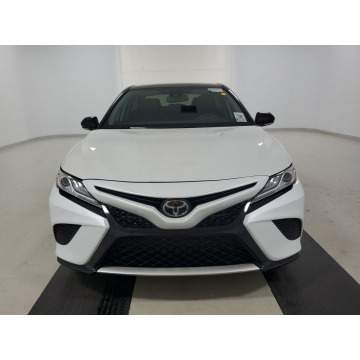 Toyota Camry  Sedan/Limuzyna 2020,  2.5 benzyna, automat - Na sprzedaż za 132 717 zł - Katowice - zdjęcie 2
