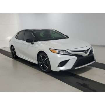 Toyota Camry  Sedan/Limuzyna 2020,  2.5 benzyna, automat - Na sprzedaż za 132 717 zł - Katowice - zdjęcie 3