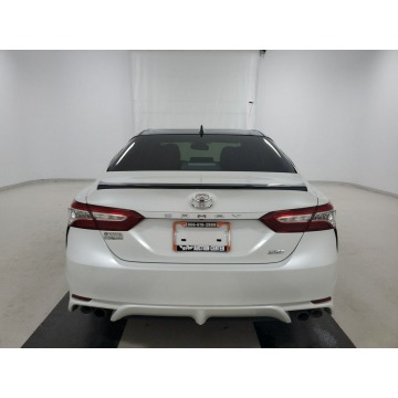 Toyota Camry  Sedan/Limuzyna 2020,  2.5 benzyna, automat - Na sprzedaż za 132 717 zł - Katowice - zdjęcie 5