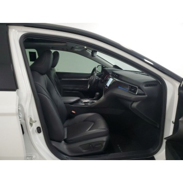 Toyota Camry  Sedan/Limuzyna 2020,  2.5 benzyna, automat - Na sprzedaż za 132 717 zł - Katowice - zdjęcie 8