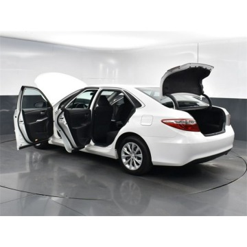Toyota Camry  Sedan/Limuzyna 2015,  2.5 benzyna, automat - Na sprzedaż za 17 500 zł - Katowice - zdjęcie 10