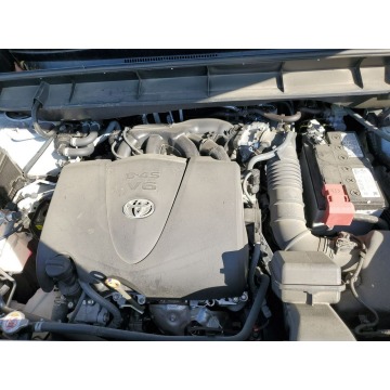 Toyota Highlander  SUV 2020,  3.5 benzyna, automat - Na sprzedaż za 157 440 zł - Katowice - zdjęcie 10