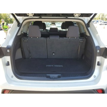 Toyota Highlander  SUV 2020,  3.5 benzyna, automat - Na sprzedaż za 157 440 zł - Katowice - zdjęcie 11