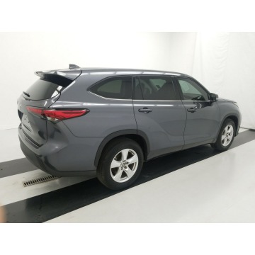 Toyota Highlander  SUV 2021,  3.5 benzyna, automat - Na sprzedaż za 157 440 zł - Katowice - zdjęcie 4