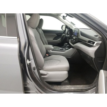 Toyota Highlander  SUV 2021,  3.5 benzyna, automat - Na sprzedaż za 157 440 zł - Katowice - zdjęcie 8