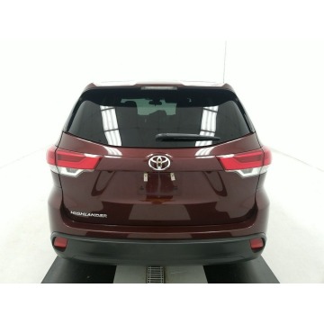 Toyota Highlander  SUV 2019,  2.7 benzyna, automat - Na sprzedaż za 115 866 zł - Katowice - zdjęcie 5