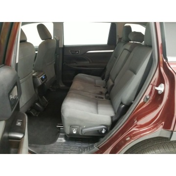 Toyota Highlander  SUV 2019,  2.7 benzyna, automat - Na sprzedaż za 115 866 zł - Katowice - zdjęcie 9