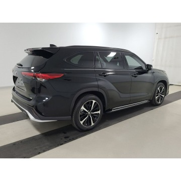 Toyota Highlander  SUV 2021,  3.5 benzyna, automat - Na sprzedaż za 146 370 zł - Katowice - zdjęcie 4