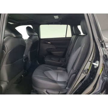 Toyota Highlander  SUV 2021,  3.5 benzyna, automat - Na sprzedaż za 146 370 zł - Katowice - zdjęcie 7