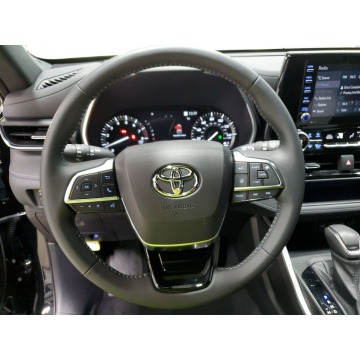 Toyota Highlander  SUV 2021,  3.5 benzyna, automat - Na sprzedaż za 146 370 zł - Katowice - zdjęcie 8