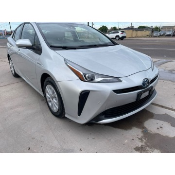Toyota Prius - hybrid automat