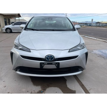 Toyota Prius  Sedan/Limuzyna 2021,  1.8 hybryda, automat - Na sprzedaż za 102 090 zł - Katowice - zdjęcie 2