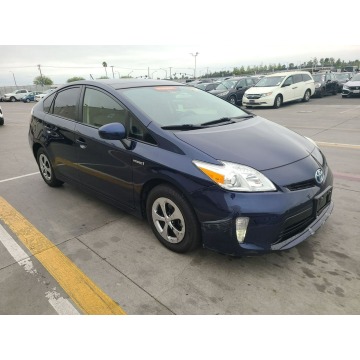Toyota Prius  SUV 2015,  1.8 hybryda, automat - Na sprzedaż za 35 793 zł - Katowice - zdjęcie 3