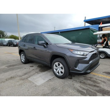 Toyota   SUV 2021,  2.5 benzyna, automat - Na sprzedaż za 109 470 zł - Katowice - zdjęcie 3