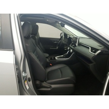 Toyota   SUV 2019,  2.5 benzyna, automat - Na sprzedaż za 145 140 zł - Katowice - zdjęcie 8