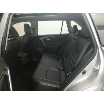 Toyota   SUV 2019,  2.5 benzyna, automat - Na sprzedaż za 145 140 zł - Katowice - zdjęcie 9
