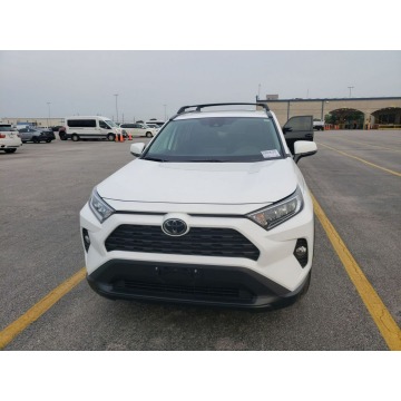 Toyota   SUV 2020,  2.5 benzyna, automat - Na sprzedaż za 109 470 zł - Katowice - zdjęcie 2