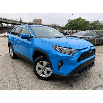 Toyota RAV-4 - XLE 2021