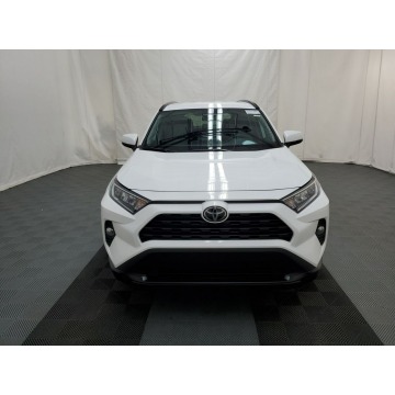 Toyota   SUV 2021,  2.5 benzyna, automat - Na sprzedaż za 113 160 zł - Katowice - zdjęcie 2