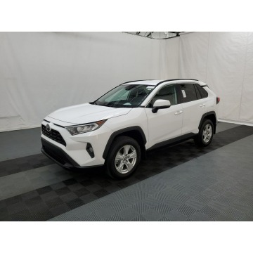 Toyota   SUV 2021,  2.5 benzyna, automat - Na sprzedaż za 113 160 zł - Katowice - zdjęcie 3
