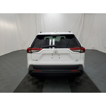 Toyota   SUV 2021,  2.5 benzyna, automat - Na sprzedaż za 113 160 zł - Katowice - zdjęcie 5