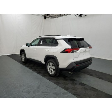 Toyota   SUV 2021,  2.5 benzyna, automat - Na sprzedaż za 113 160 zł - Katowice - zdjęcie 6