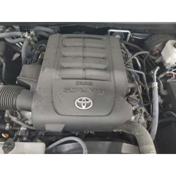Toyota Sequoia  SUV 2019,  5.7 benzyna, automat - Na sprzedaż za 218 940 zł - Katowice - zdjęcie 12