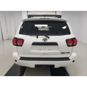 Toyota Sequoia  SUV 2020,  5.7 benzyna, automat - Na sprzedaż za 167 280 zł - Katowice - zdjęcie 5