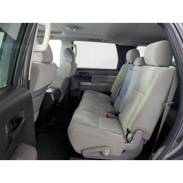 Toyota Sequoia  SUV 2019,  5.7 benzyna, automat - Na sprzedaż za 127 920 zł - Katowice - zdjęcie 10