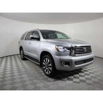 Toyota Sequoia - V8