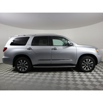 Toyota Sequoia  SUV 2020,  5.7 benzyna, automat - Na sprzedaż za 205 410 zł - Katowice - zdjęcie 7